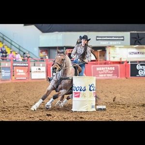 Meet your Posher, Josid